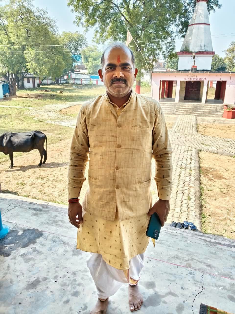 Dr. दिनेश शुक्ला जी